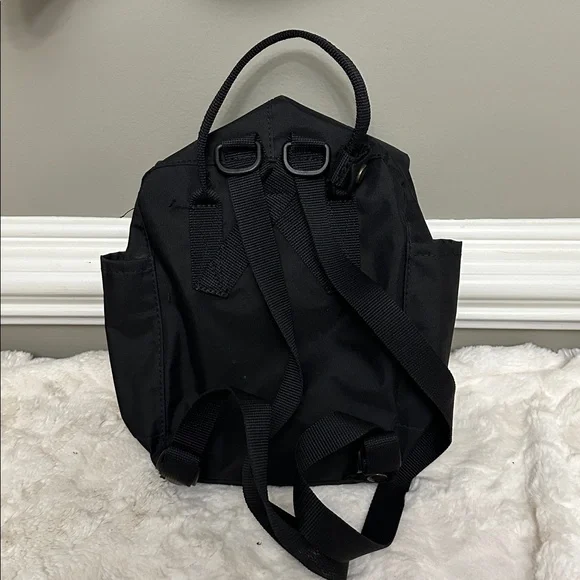 NWT Fjallraven mini black Kanken backpack bag - Picture 2 of 5